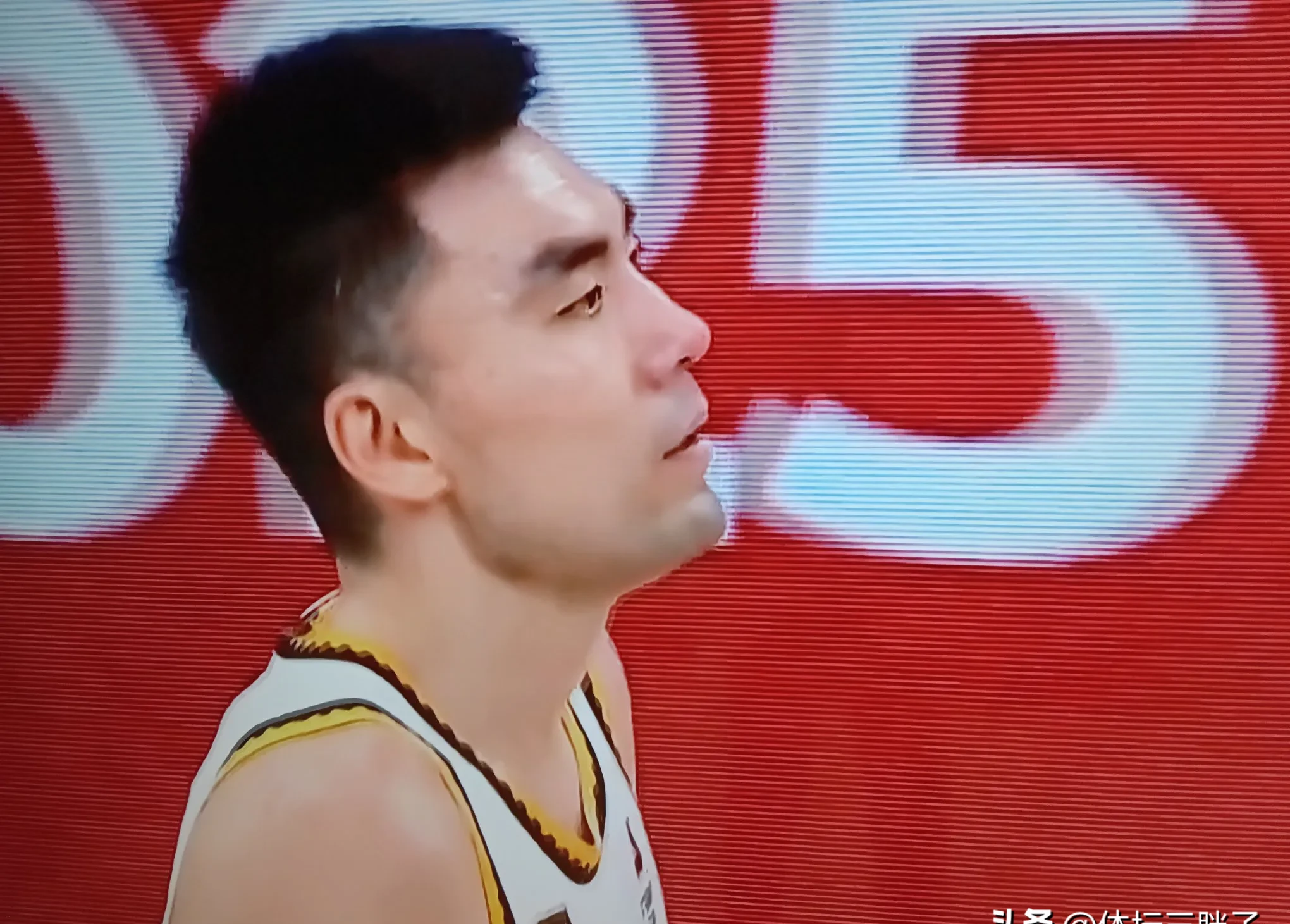 南宫28-关于转折点！上海海港遗憾出局，CBA季后赛加时末段攻防权衡，底气十足，控场能力受关注的信息