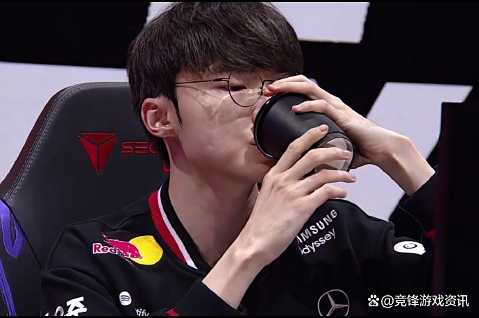  faker采访崩溃大哭转会 