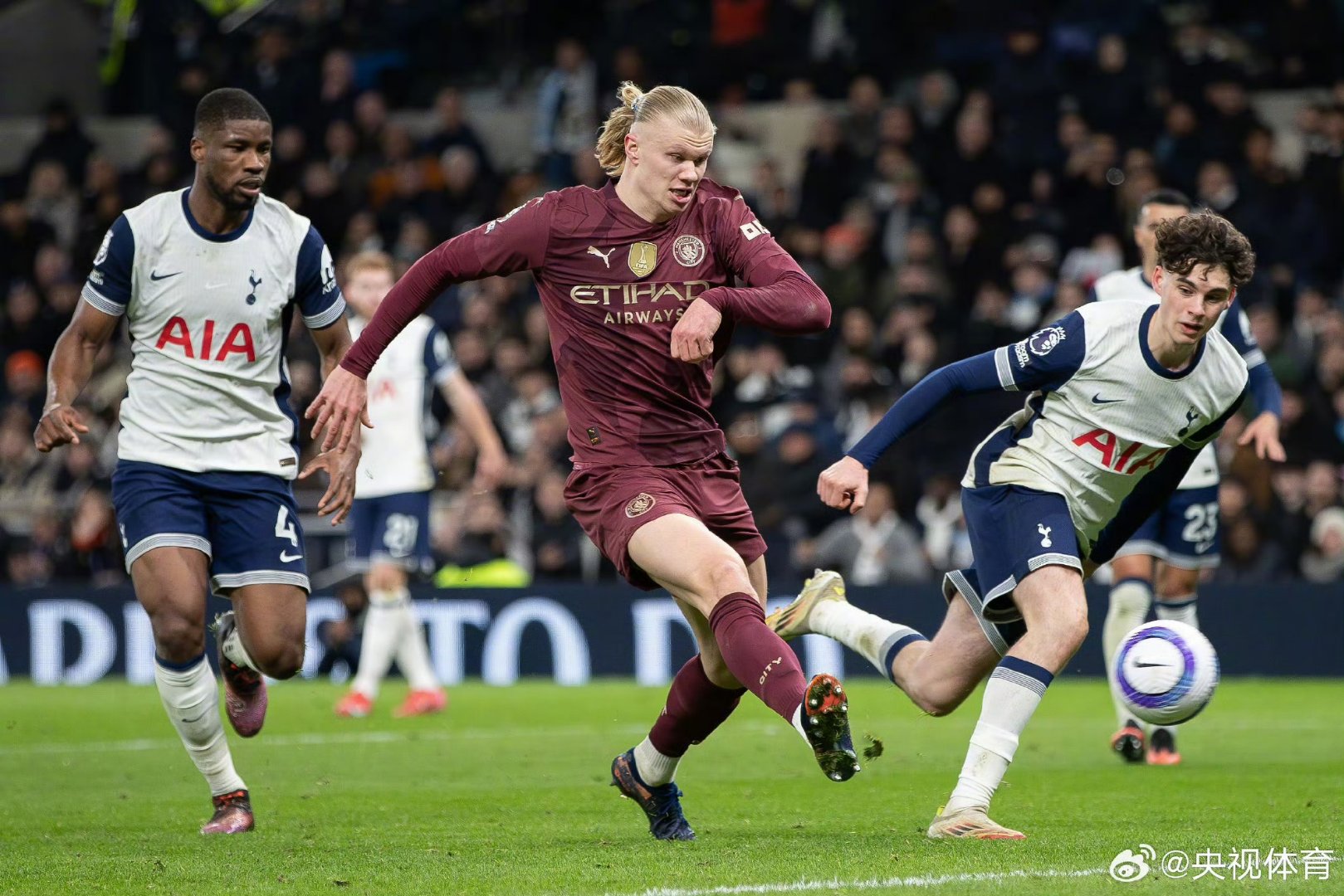 南宫体育-哈兰德在法国队比赛中大胜，战术调整引发热议！的简单介绍